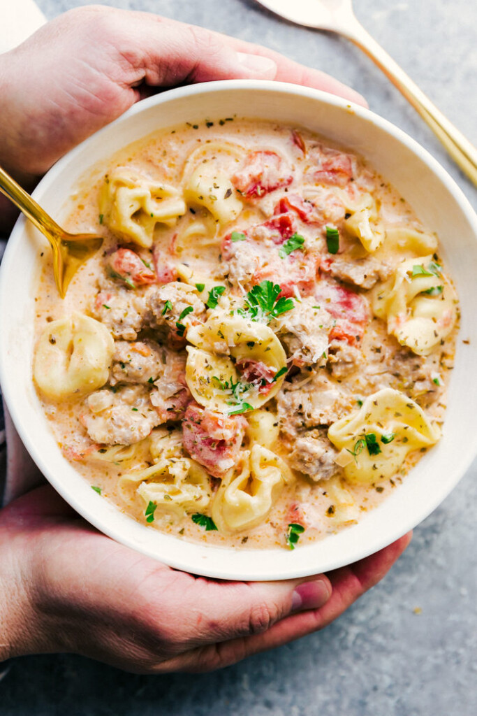 Easy Sausage Tortellini Soup Recipe The Food Cafe