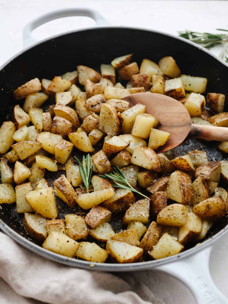 Garlic Rosemary Pan Fried Potatoes Recipe The Recipe Critic