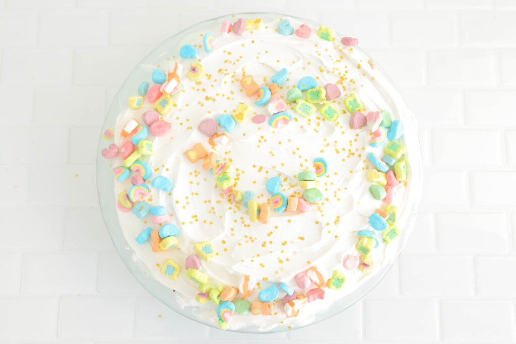 How To Make A Lucky Charms Ice Cream Cake Makeful
