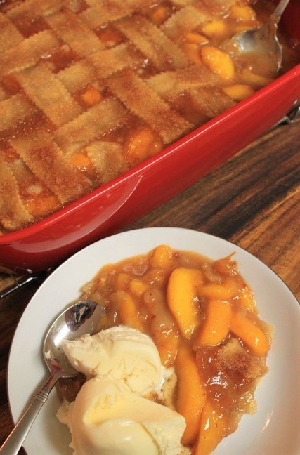 Old Fashioned Triple Crust Peach Cobbler Easy Recipes