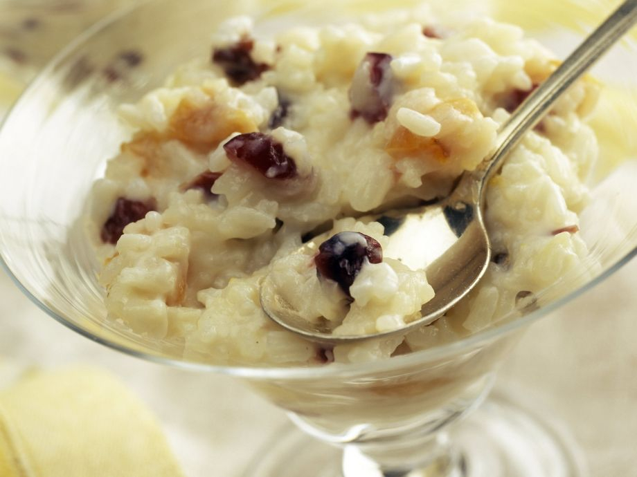 Rice Pudding With Raisins Recipe EatSmarter